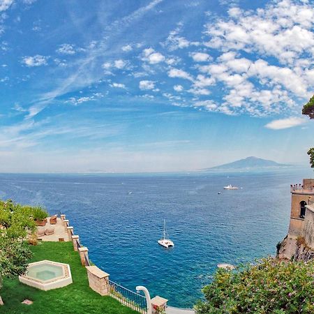 Amore Rentals - Villa Galidia Sorrento Exteriör bild