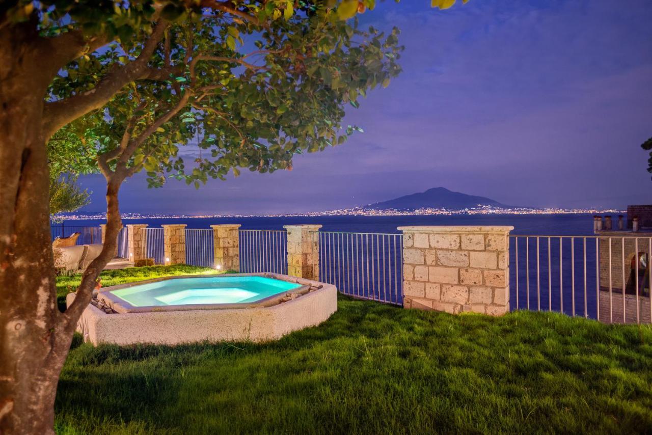 Amore Rentals - Villa Galidia Sorrento Exteriör bild