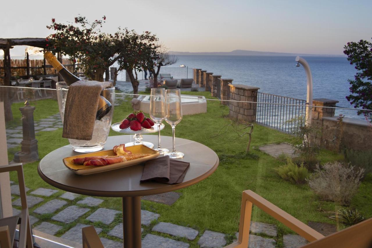 Amore Rentals - Villa Galidia Sorrento Exteriör bild