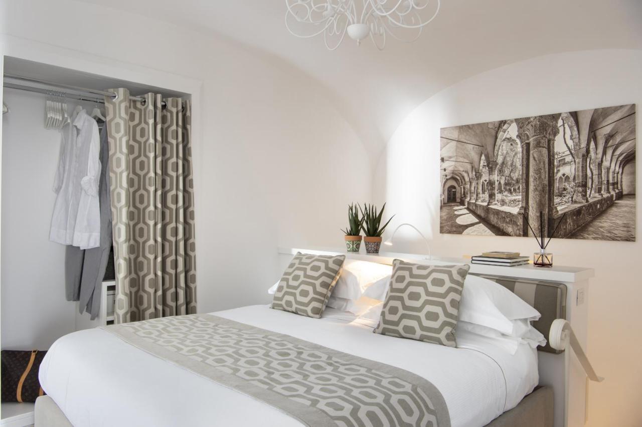 Amore Rentals - Villa Galidia Sorrento Exteriör bild