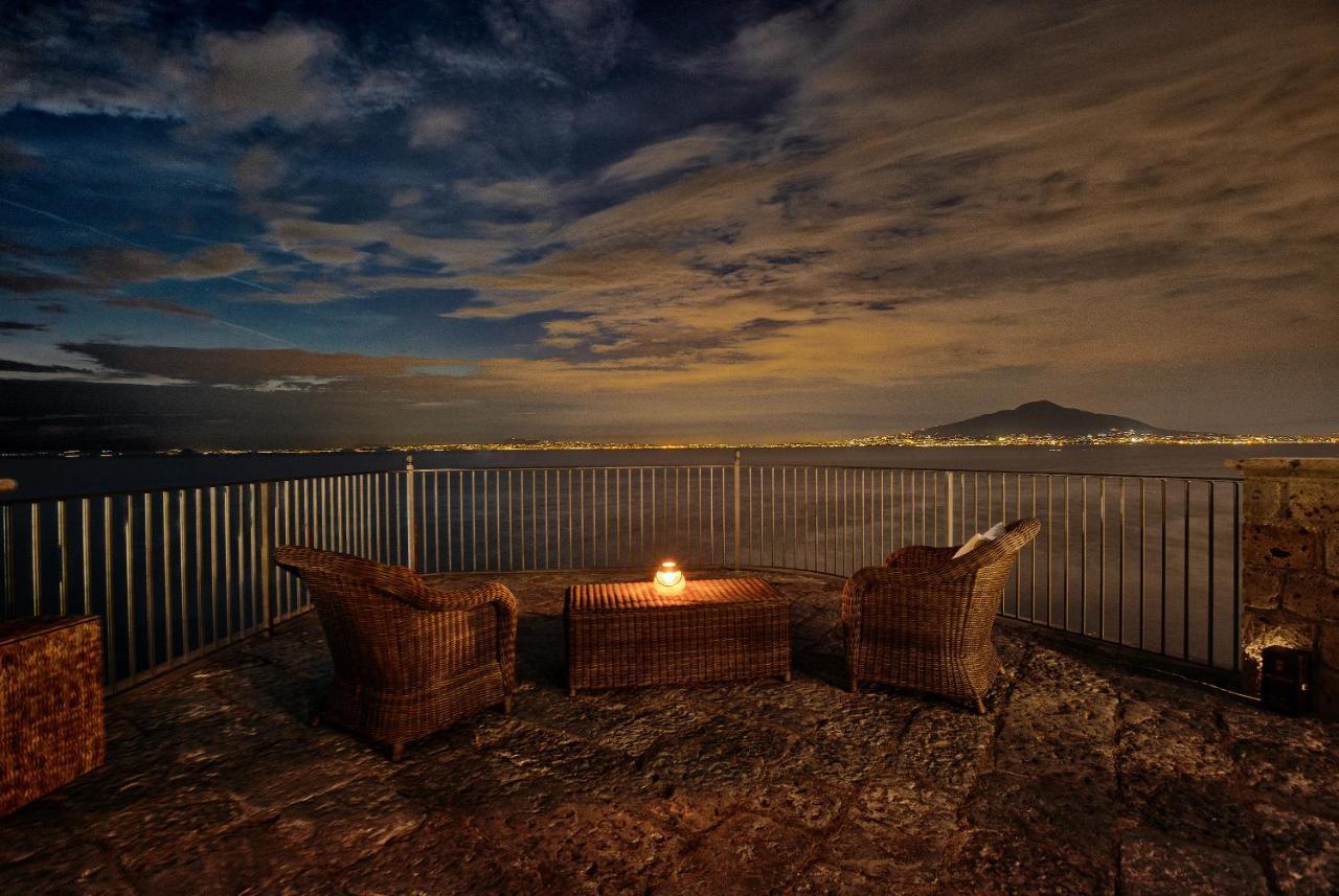Amore Rentals - Villa Galidia Sorrento Exteriör bild